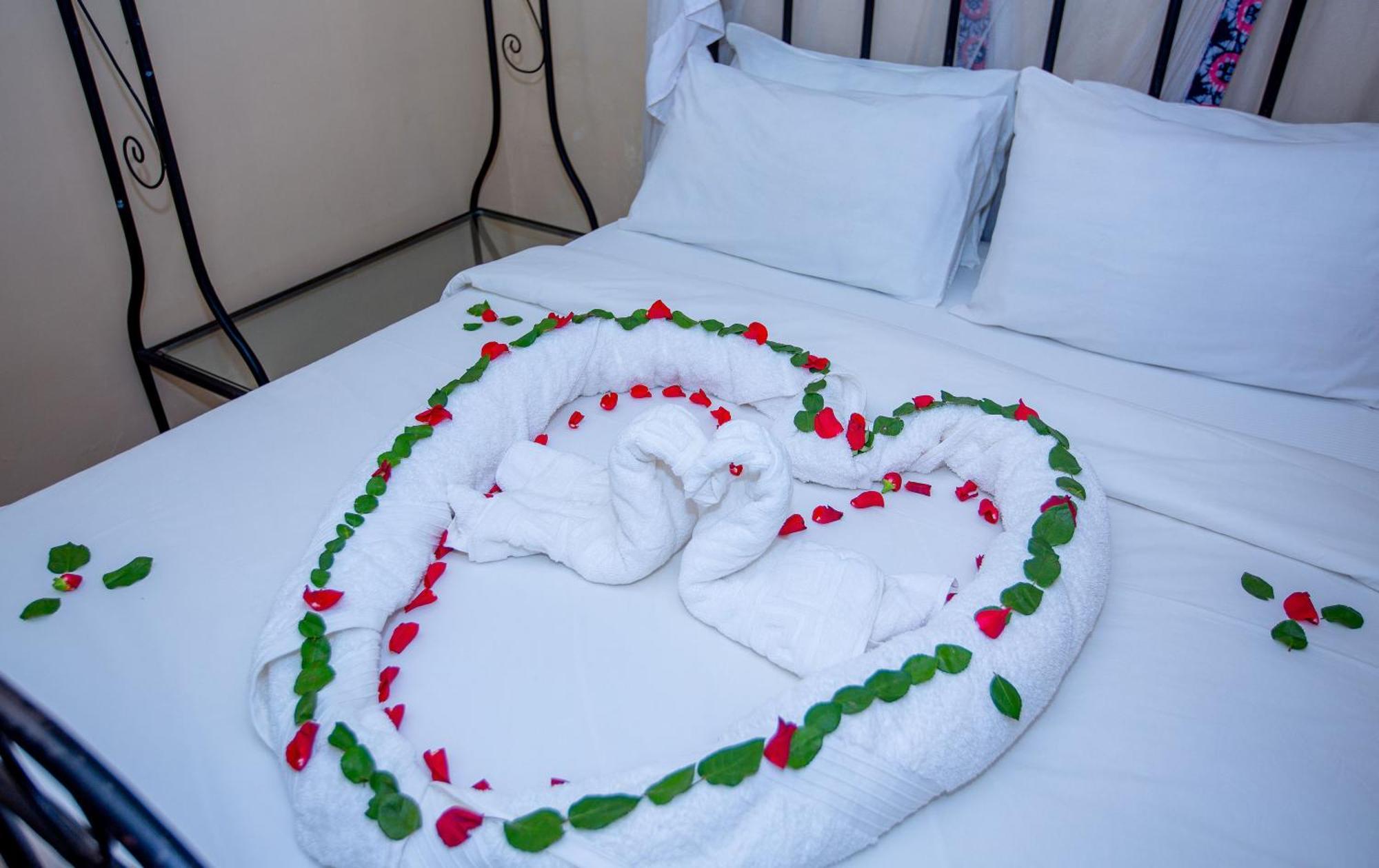 Kays Lodge Dar es Salaam Zewnętrze zdjęcie