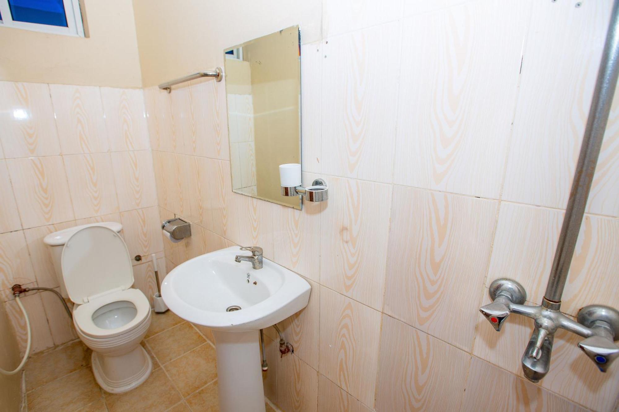 Kays Lodge Dar es Salaam Zewnętrze zdjęcie