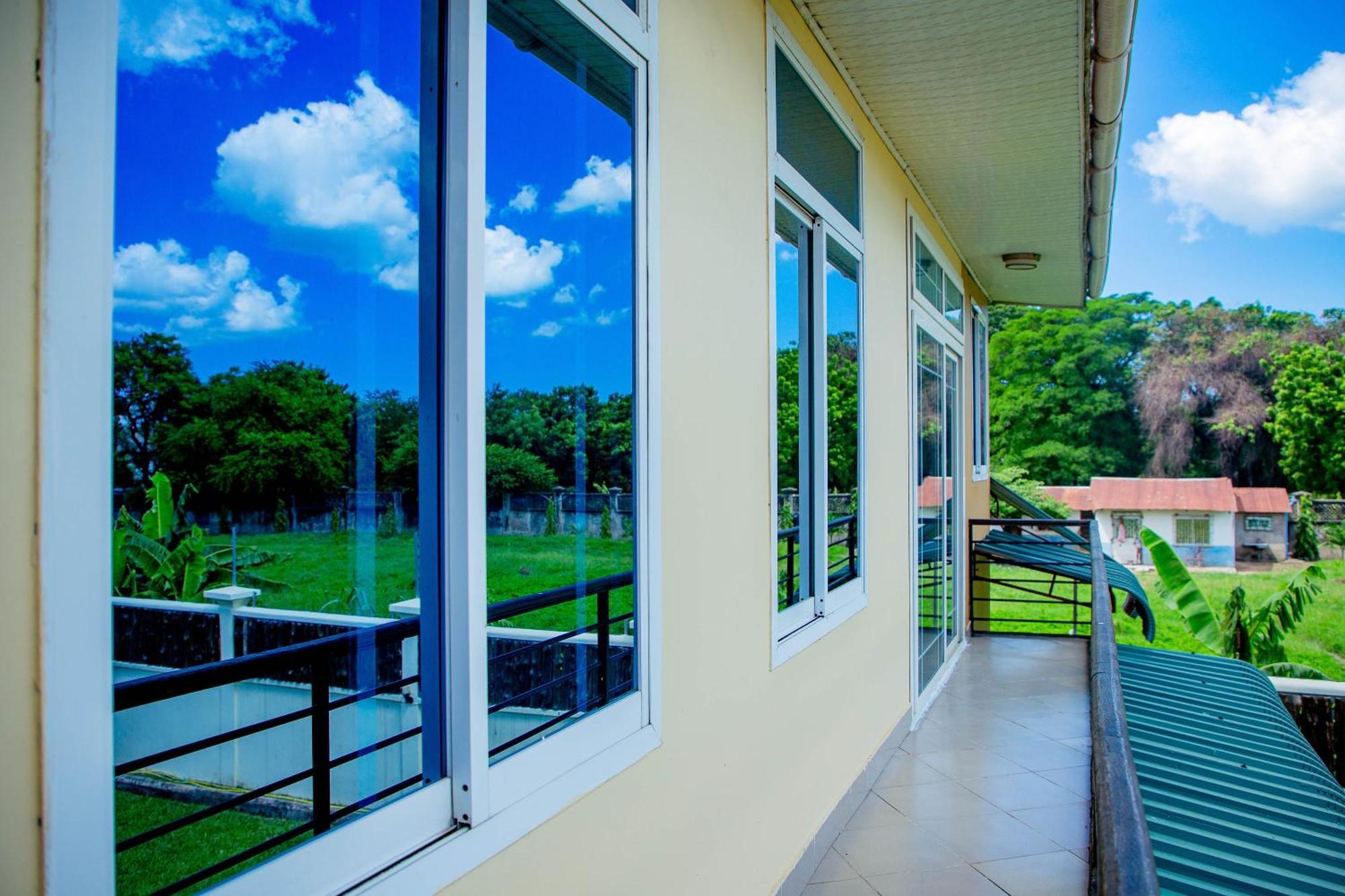 Kays Lodge Dar es Salaam Zewnętrze zdjęcie