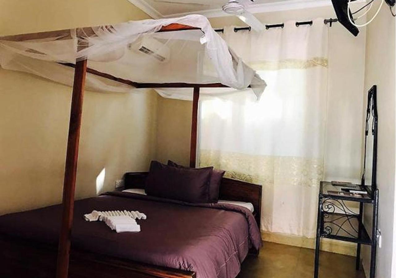 Kays Lodge Dar es Salaam Zewnętrze zdjęcie